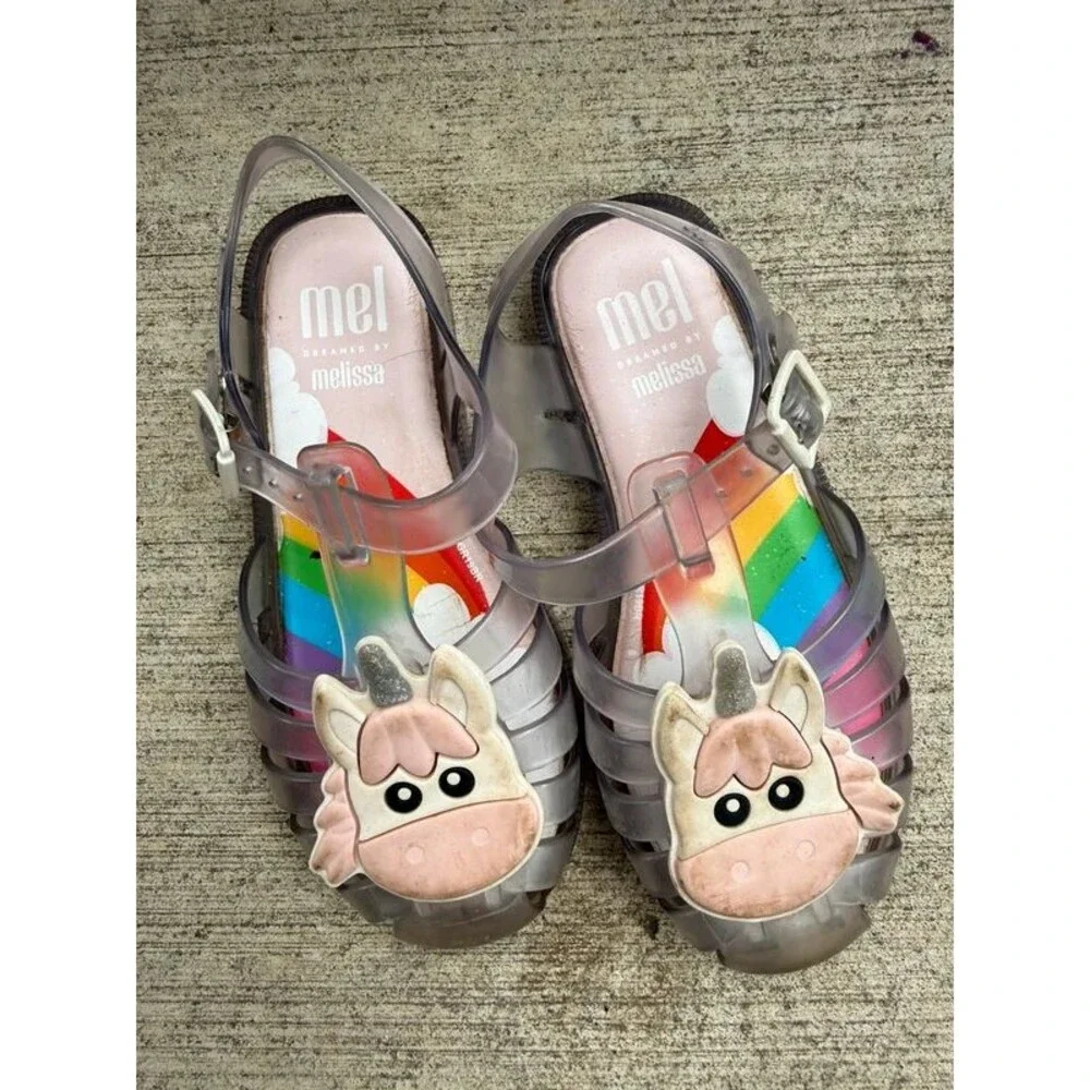 Melissa unicorn rainbow
